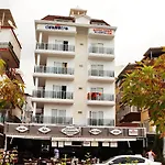 Hotell Cleopatra Golden 4*