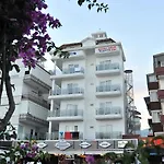Cleopatra Golden Hotell 4*