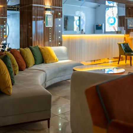 Hotel Cleopatra Golden