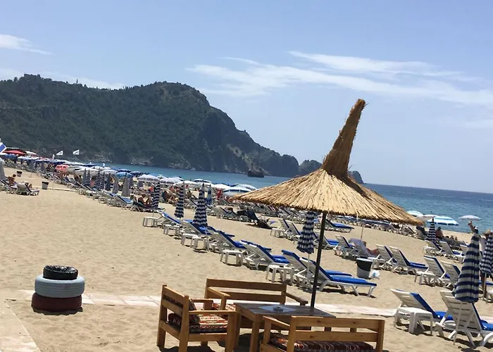 Cleopatra Golden Ξενοδοχείο 4*