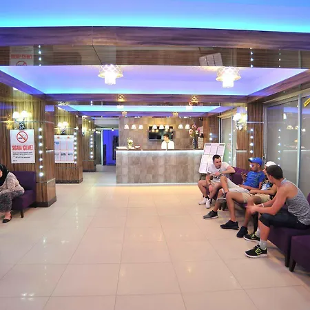 Cleopatra Golden Beach 4* Alanya