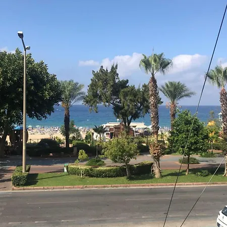 Cleopatra Golden Beach Hotel 4*