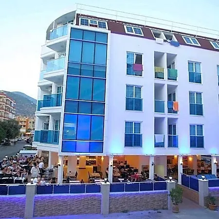 Cleopatra Golden Beach Hotel 4*