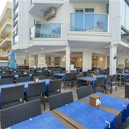Hotel Cleopatra Golden