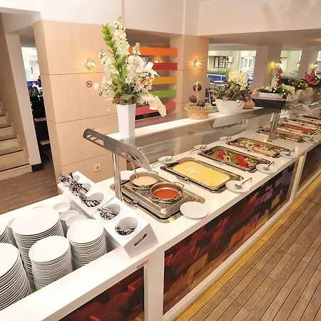 Hotel Cleopatra Golden 4*